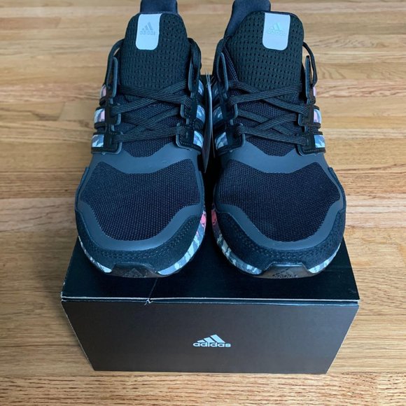 adidas Ultraboost DNA Womens Shoes - Picture 3 of 7